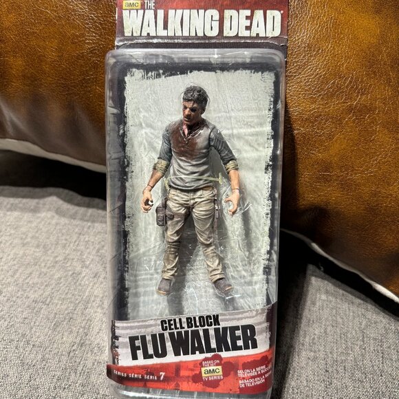 AMC The Walking Dead - Cell Block Flu Walker - Picture 1 of 2